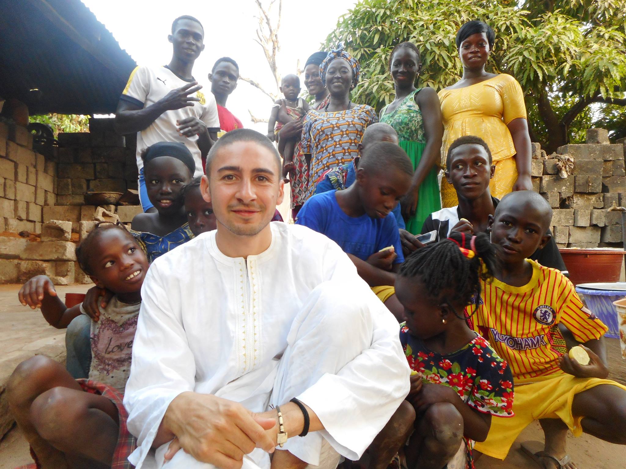 raoul vecchio africa humanitarian